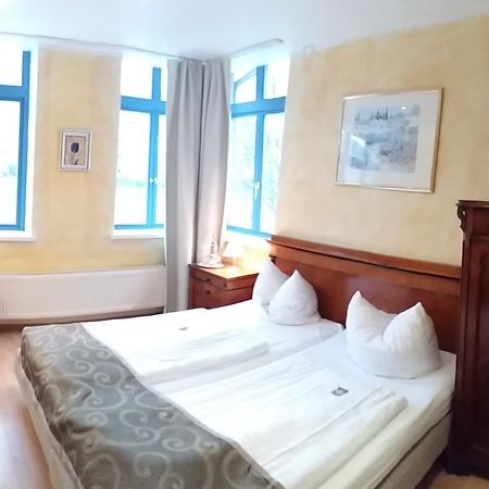 Hotel Goldener Anker Bodenwerder Extérieur photo