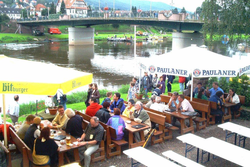 Hotel Goldener Anker Bodenwerder Extérieur photo