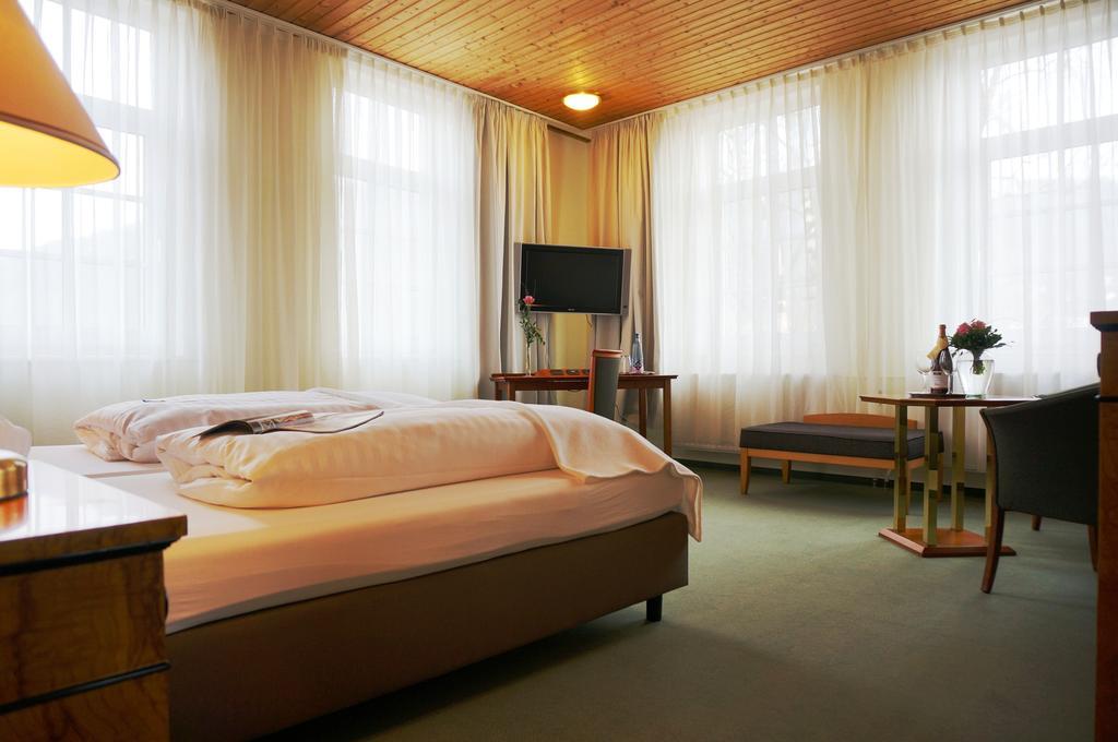 Hotel Goldener Anker Bodenwerder Chambre photo
